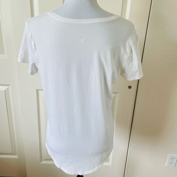 Lululemon Love Crewneck T-Shirt White Size 8 - Picture 3 of 9